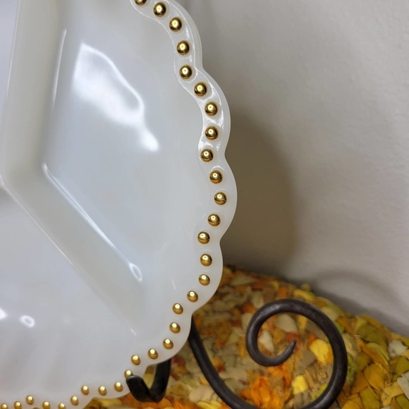 Vintage Milk Glass Divided Relish Tray‎ Set - Picture 3 of 9